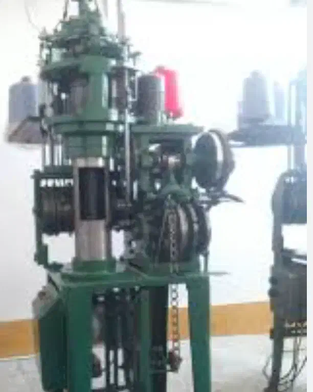 دستگاه جوراب بافی مکانیک|چرخ خیاطی و ریسندگی|رشت, پیرسرا|دیوار