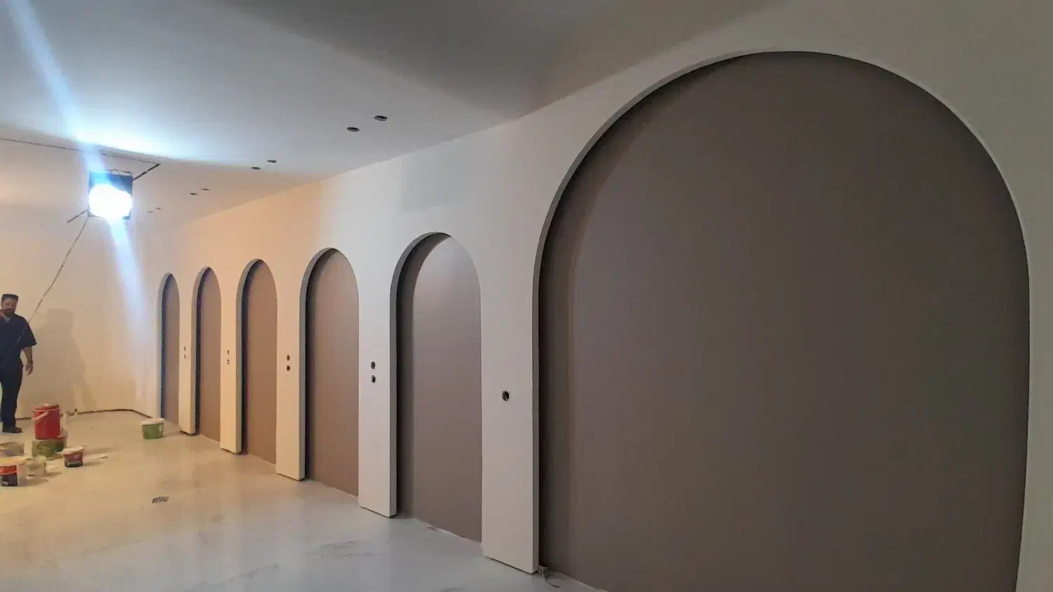 رنگ امیزی ساختمان و تعمیرات گچ کاری|خدمات پیشه و مهارت|اهواز, کوی آغاجاری|دیوار