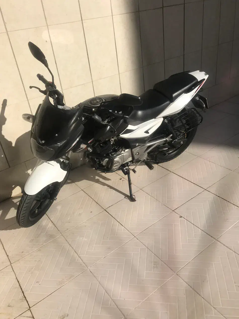 پالس ۱۸۰ مدل ۹۴|موتورسیکلت|اصفهان, دشتستان|دیوار