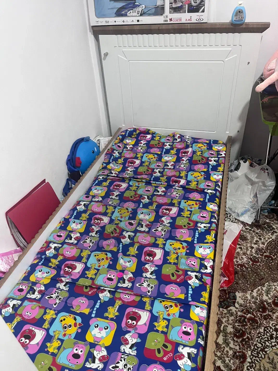 تخت نو جوان|تخت و صندلی بچه|مشهد, سرافرازان|دیوار