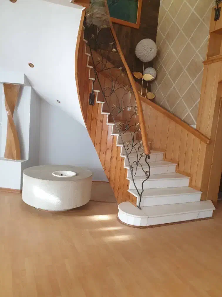 295متر/دوبلکس/تبدیل دارد/جنب باران گلشن/اقابرزگر|اجارهٔ آپارتمان|مشهد, هنرستان|دیوار