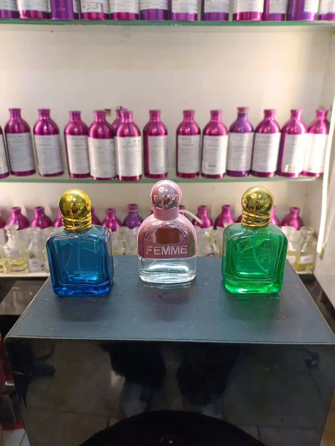 عطر و ادکلن اورجینال|خدمات آرایشگری و زیبایی|مشهد, حجت|دیوار