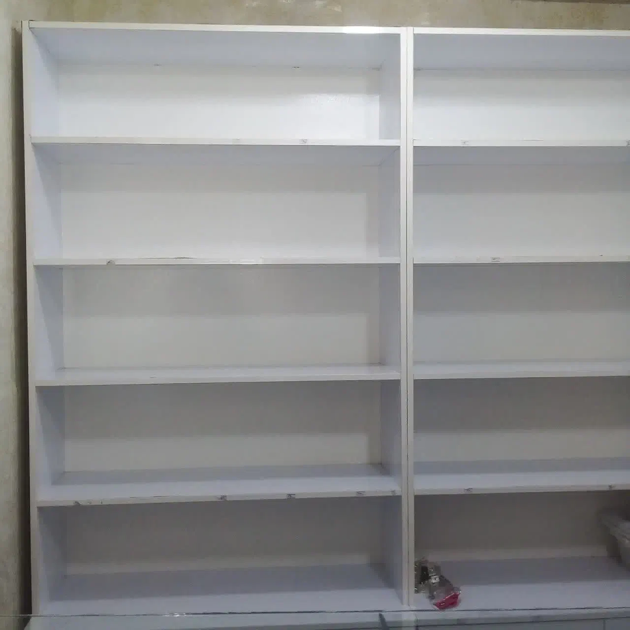 فروش ویترین ودکور مغازه|مبلمان اداری|قم, زنبیل آباد|دیوار