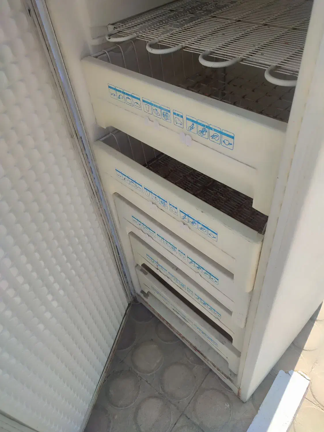 اجناس سالم برا فروش|بوفه، ویترین، کنسول|بهبهان, |دیوار