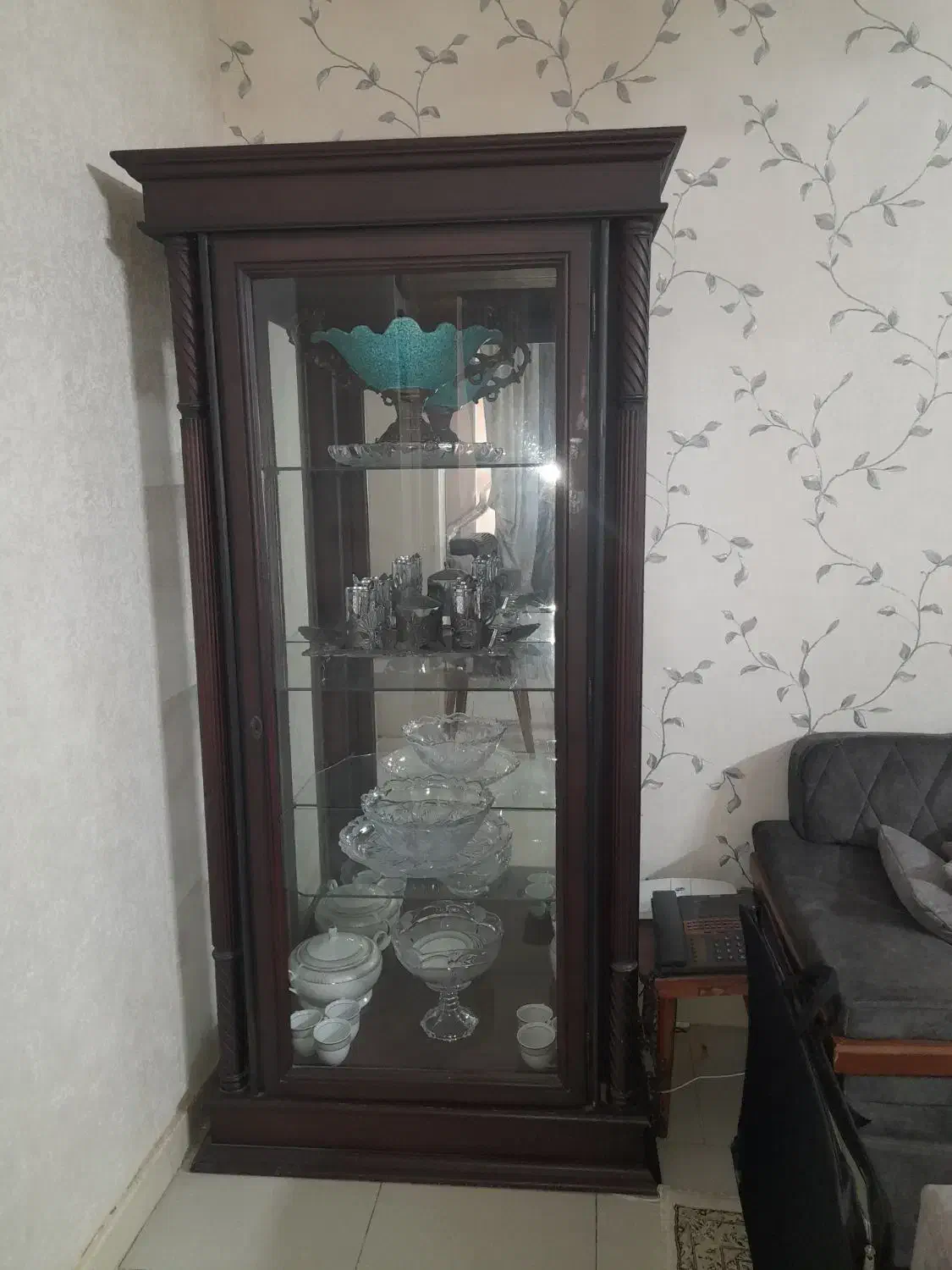ظروف دکوری|بوفه، ویترین، کنسول|محمدشهر, شهرک پیام (مهرالبرز)|دیوار