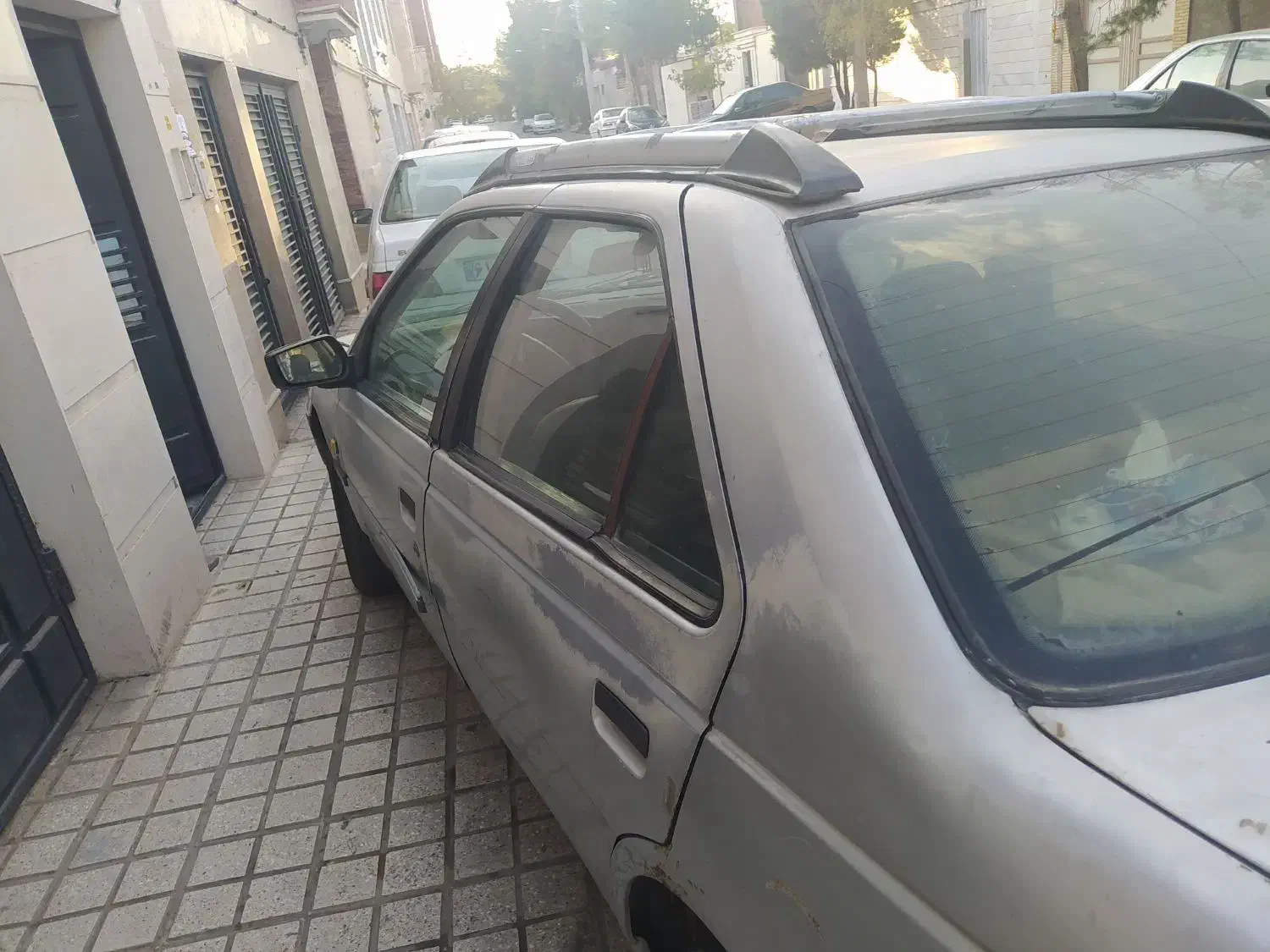 پژو 405 مدل 90بیرنگ آفتاب سوخته|خودرو سواری و وانت|بیرجند, |دیوار