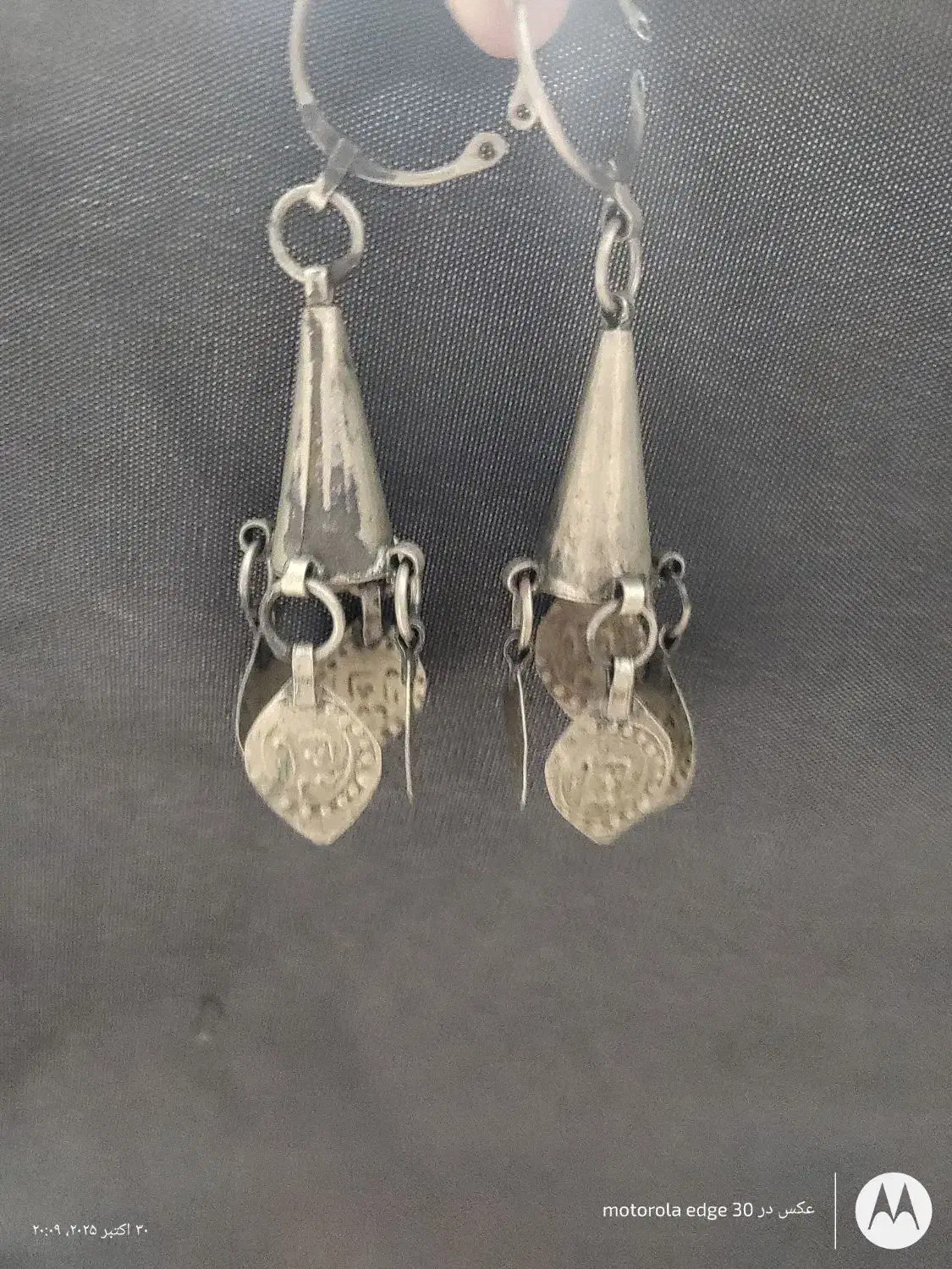 گوشواره قدیمی|کلکسیون اشیاء عتیقه|چالوس, |دیوار