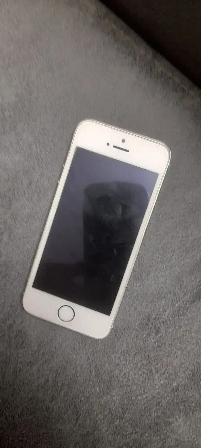 ایفون ۵s|موبایل|مشهد, دانشجو|دیوار