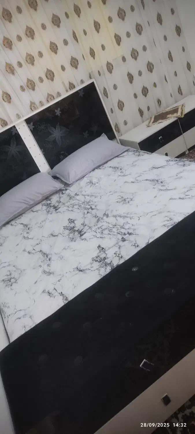 تخت خواب دونفره|تخت و سرویس خواب|تبریز, |دیوار