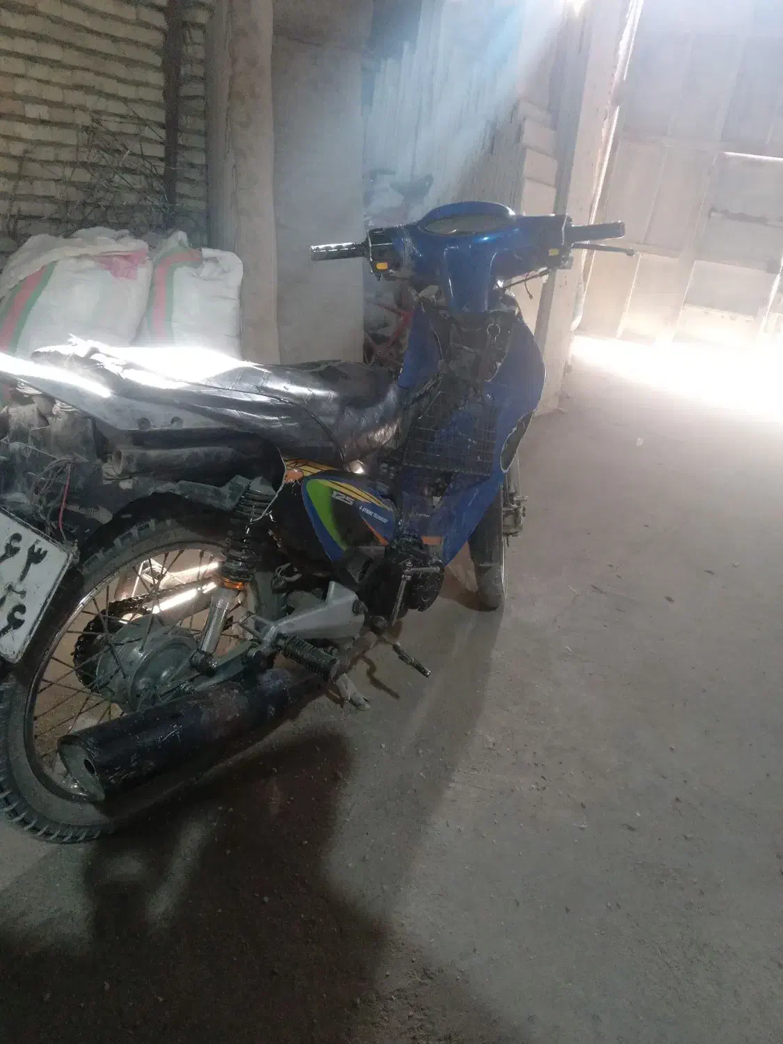 موتور لاکی|موتورسیکلت|اهواز, سیاحی(سه راه خرمشهر)|دیوار