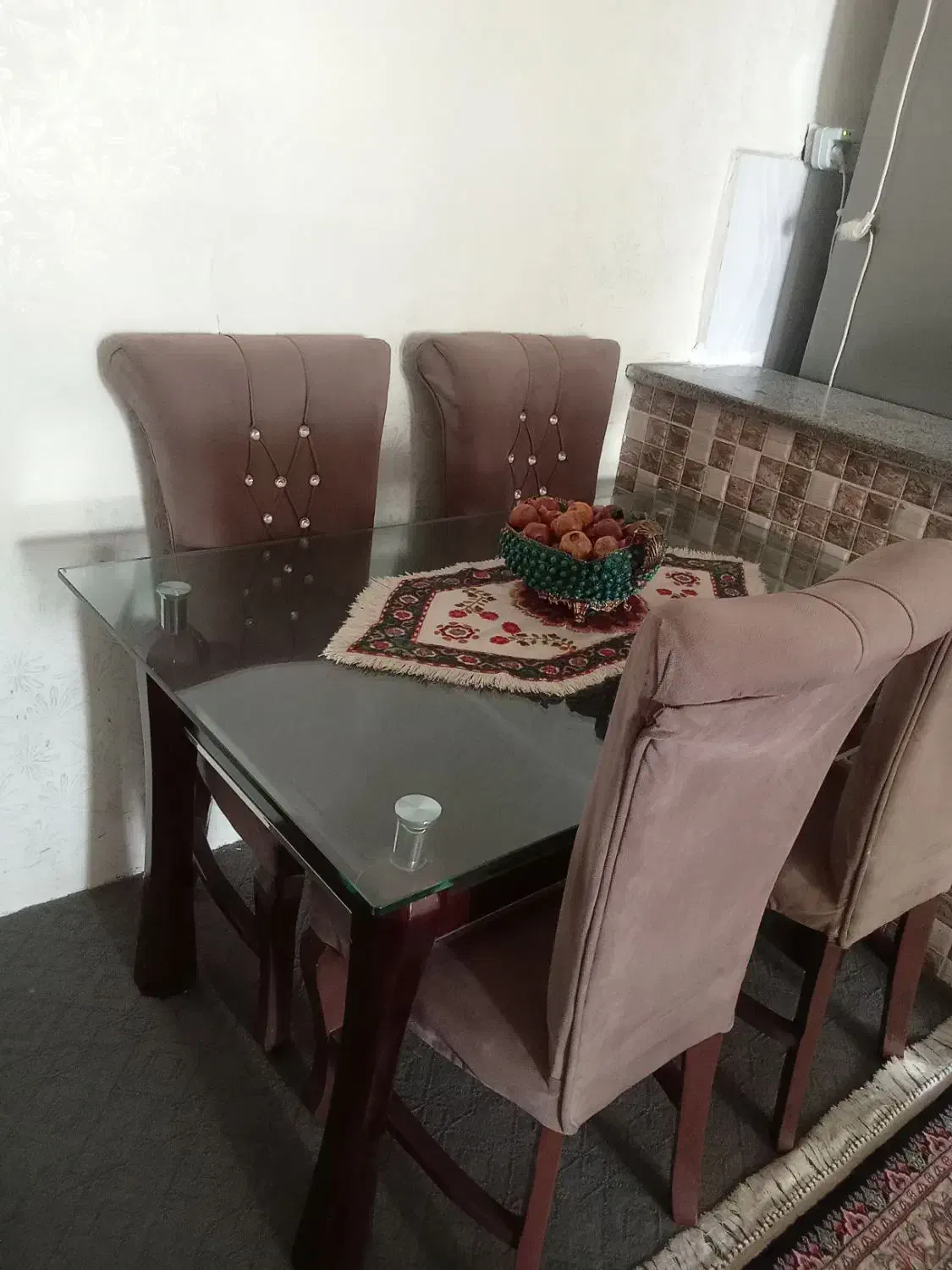 میز نهار خوری|میز و صندلی غذاخوری|بم, |دیوار