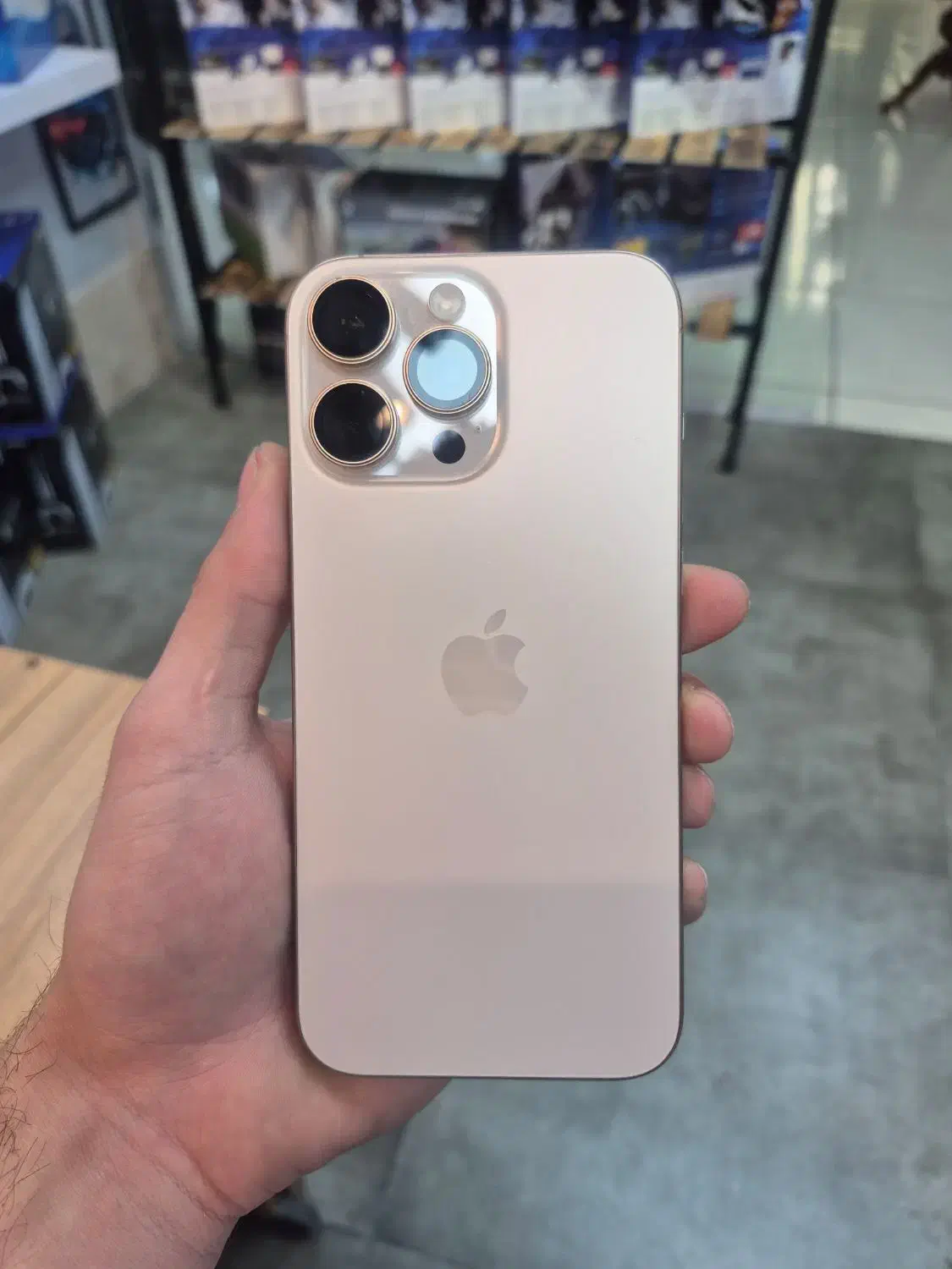 16 پرو مکس|موبایل|کرج, اصفهانی‌ها|دیوار