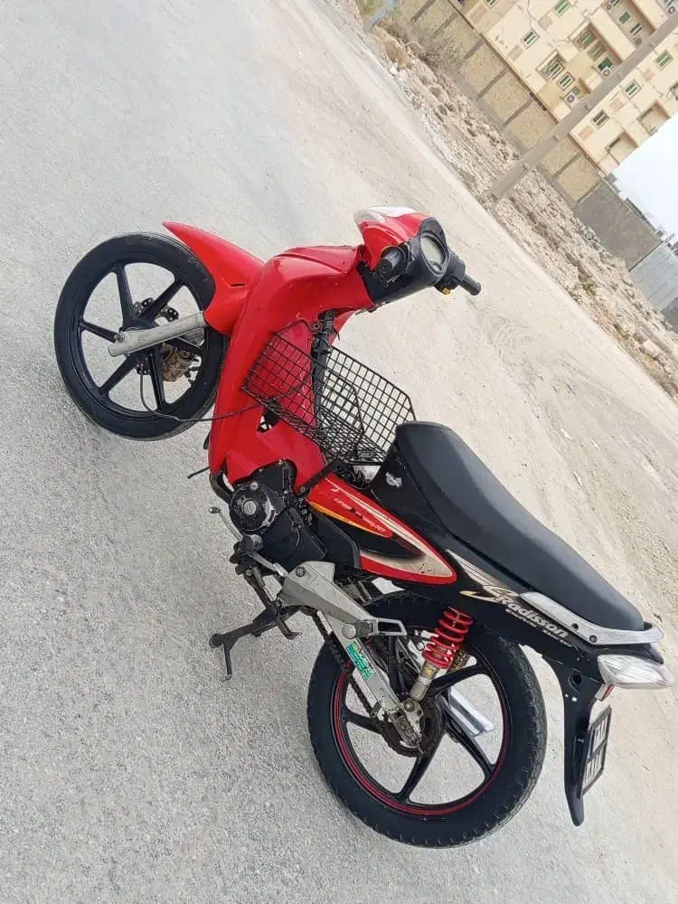 پاکشتی ۱۲۵ کویر بدون کلاچ|موتورسیکلت|لامرد, |دیوار