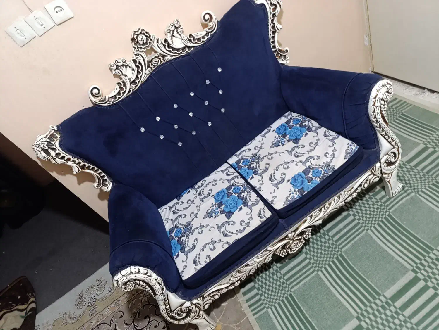 مبل راحتی|مبلمان خانگی و میز عسلی|قم, شهرک امام حسن|دیوار