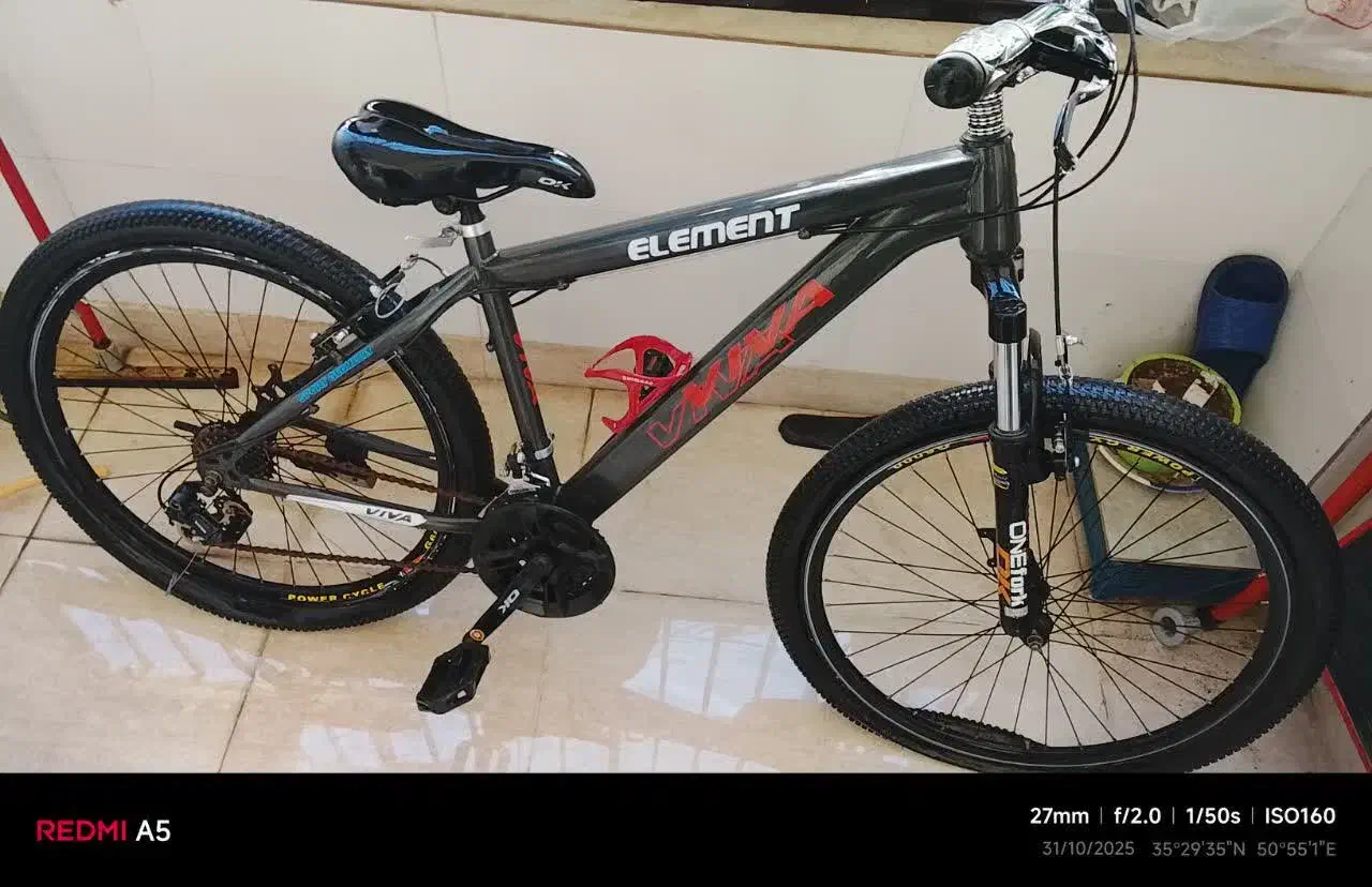 دوچرخه ویوا ۲۶ سالم در حد نو|دوچرخه، اسکیت، اسکوتر|پرند, فاز ۶|دیوار