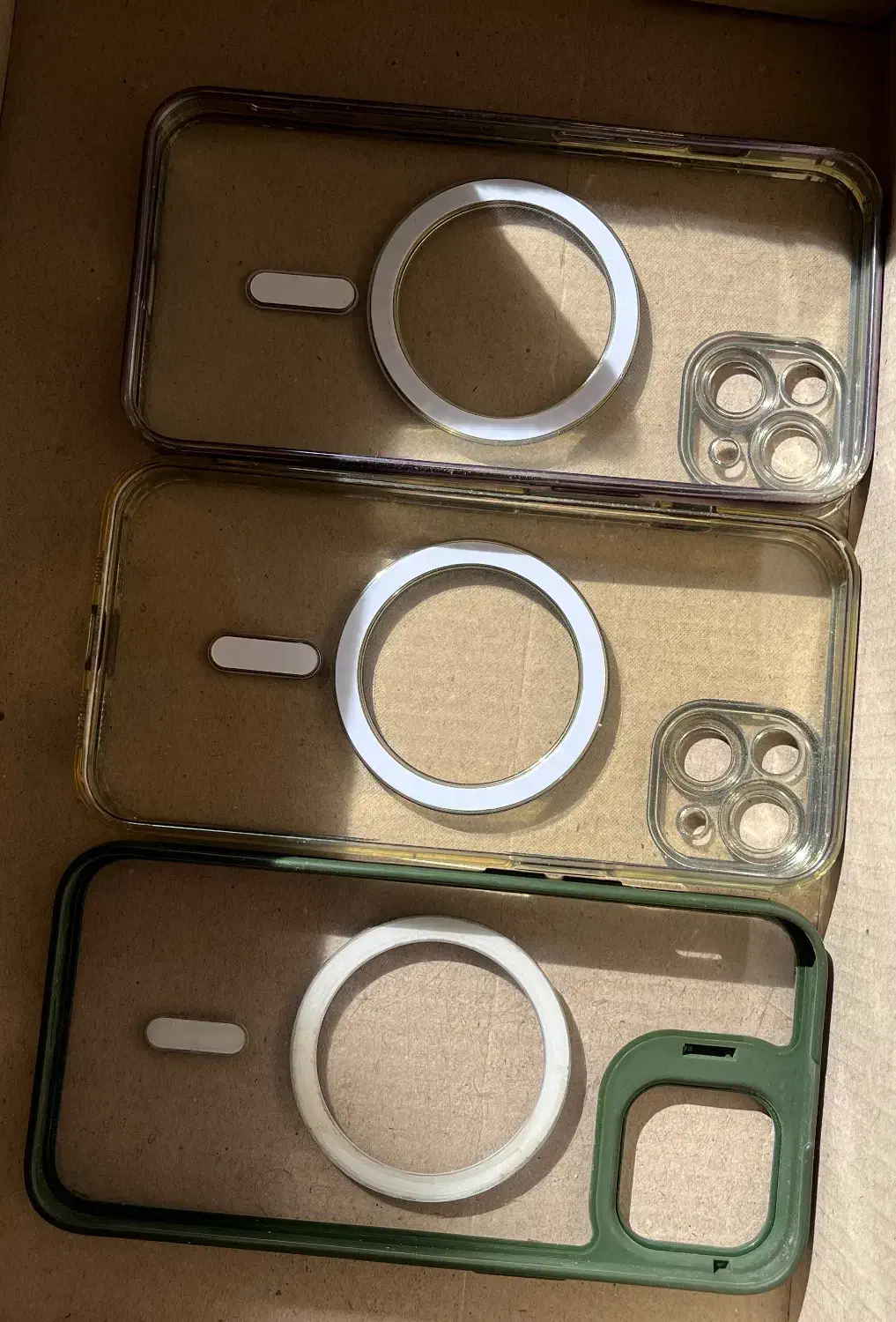 تعدادی گارد ایفون 13و xs|لوازم جانبی موبایل و تبلت|پیر بکران, |دیوار