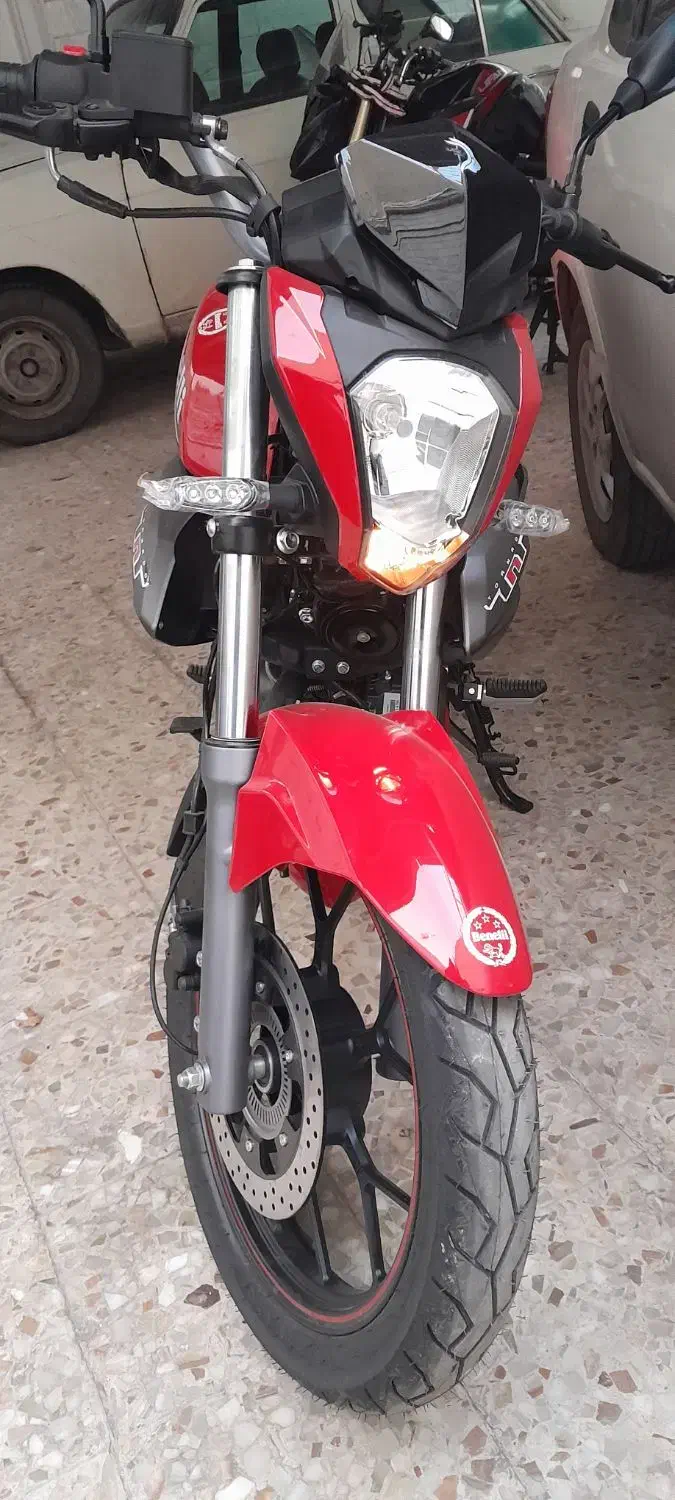 بنلی ۱۵۰ مدل ۱۴۰۴ صفر|موتورسیکلت|قم, خاکفرج|دیوار