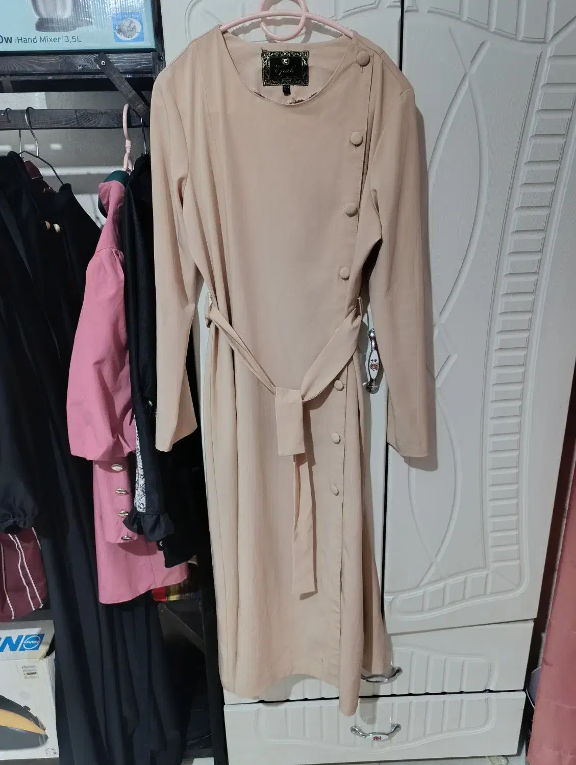 مانتو|لباس|اراک, |دیوار