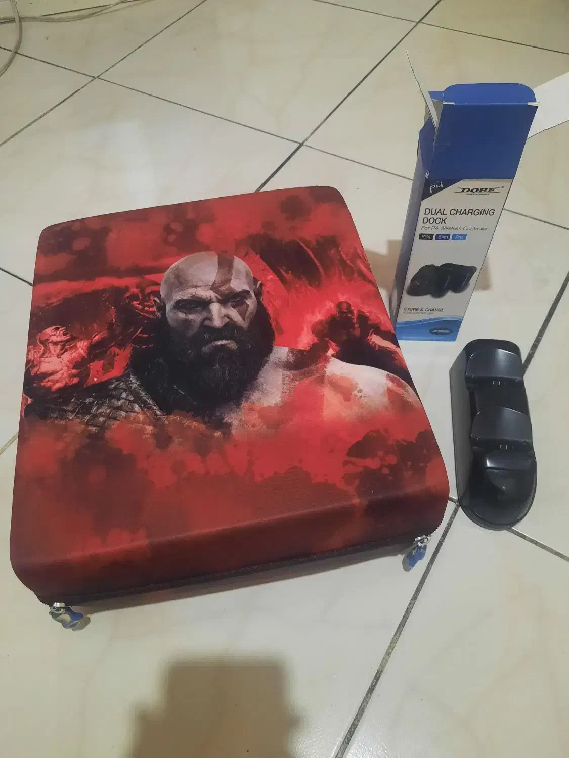 کیف و پایه شارژ ps4|کنسول، بازی ویدئویی و آنلاین|ری, حمزهآباد|دیوار