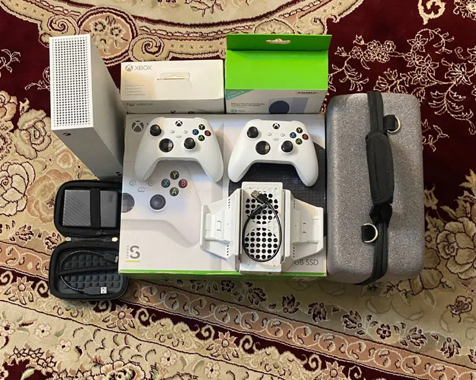 Xbox series s|کنسول، بازی ویدئویی و آنلاین|تهران, دولت‌آباد|دیوار