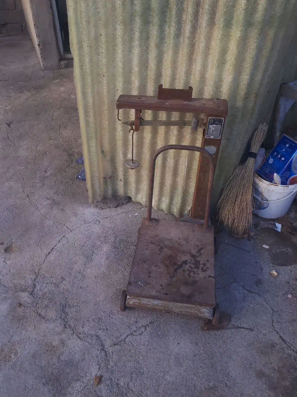 باسکول|ابزارآلات|الشتر, |دیوار