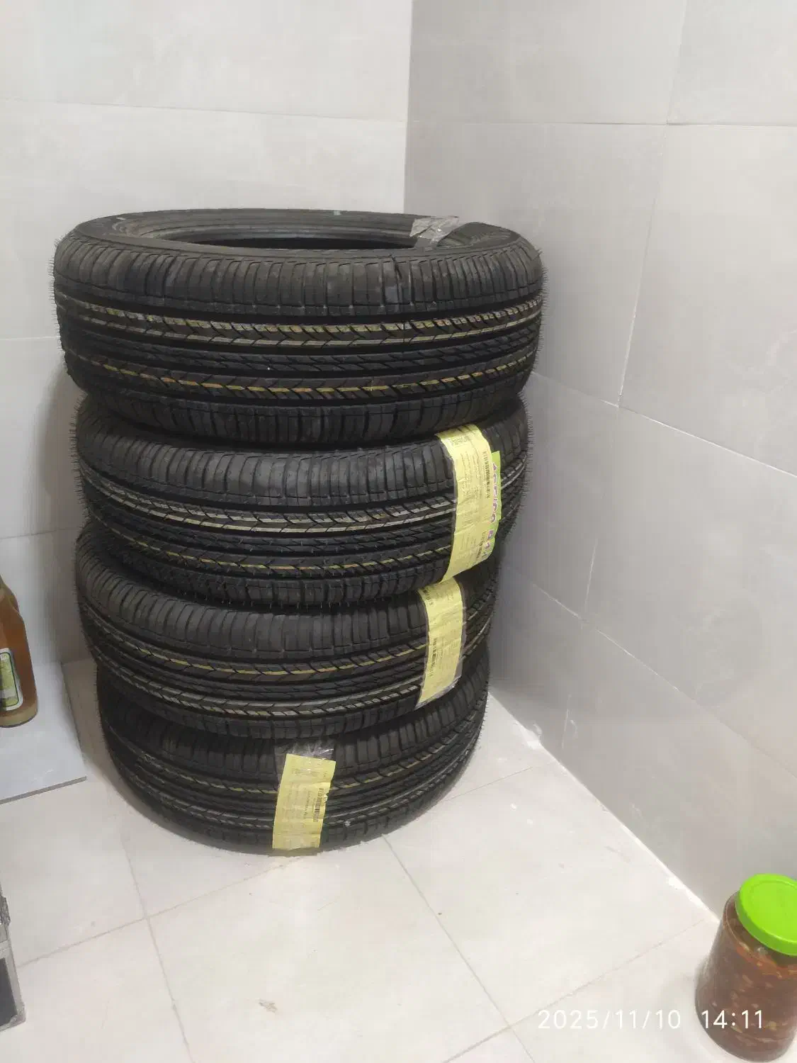 لاستیک کویر|قطعات یدکی و لوازم جانبی|بروجرد, |دیوار