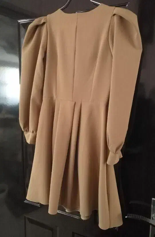 پیراهن مجلسی|لباس|اراک, |دیوار