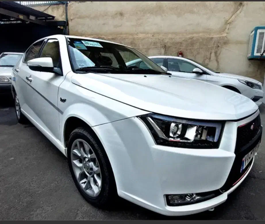 انواع دنا پلاس (نقد و اقساط)|خودرو سواری و وانت|یزد, |دیوار