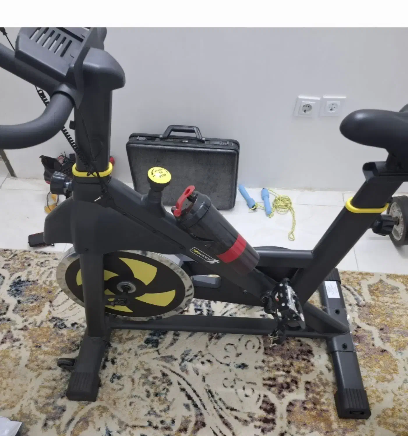 دوچرخه ثابت|تجهیزات ورزشی|برخوار, |دیوار