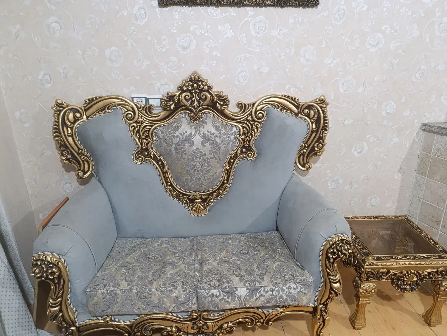 مبل 7نفره سلطنتی|مبلمان خانگی و میز عسلی|کرمان, |دیوار