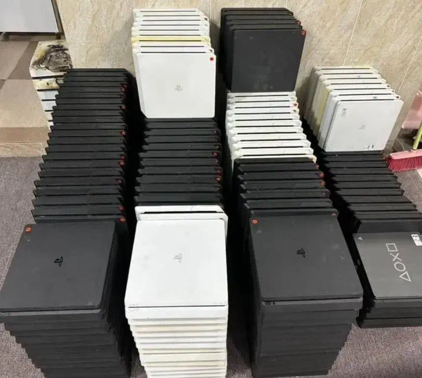 انواع کنسول های بازیps5 ps4 ps3 xbox one series s|کنسول، بازی ویدئویی و آنلاین|مشهد, سراب|دیوار