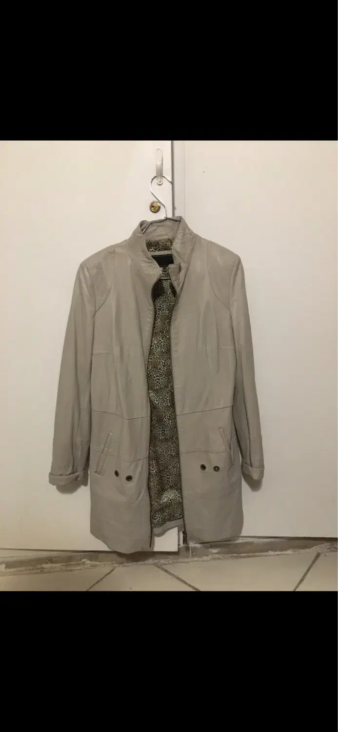 کت چرم طبیعی|لباس|تهران, درختی|دیوار