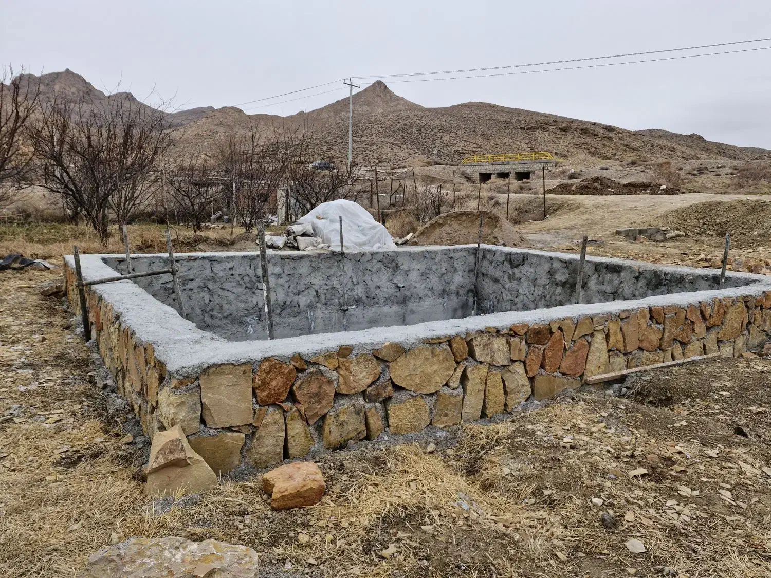 باغ استخر دار و لوله کشی شده|فروش دفتر صنعتی، کشاورزی، تجاری|اسفراین, |دیوار