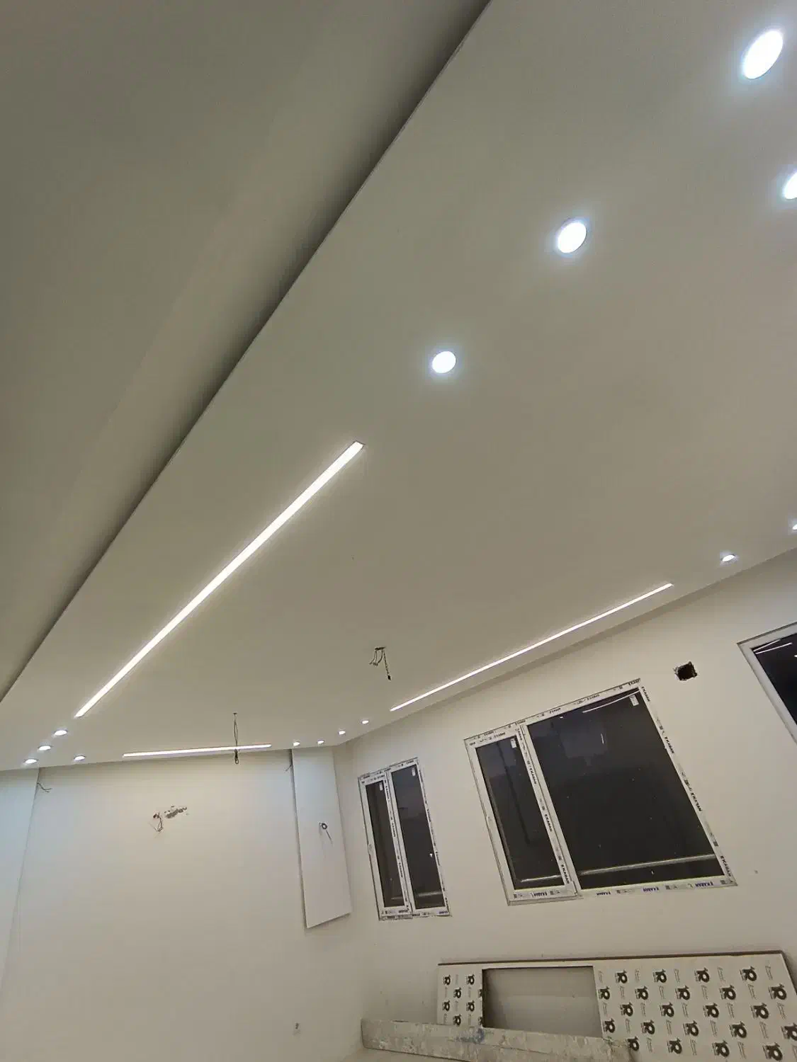 برق‌کار برقکار نصب آیفون دوربین لوستر لاینر کل مشه|خدمات پیشه و مهارت|مشهد, طبرسی شمالی|دیوار