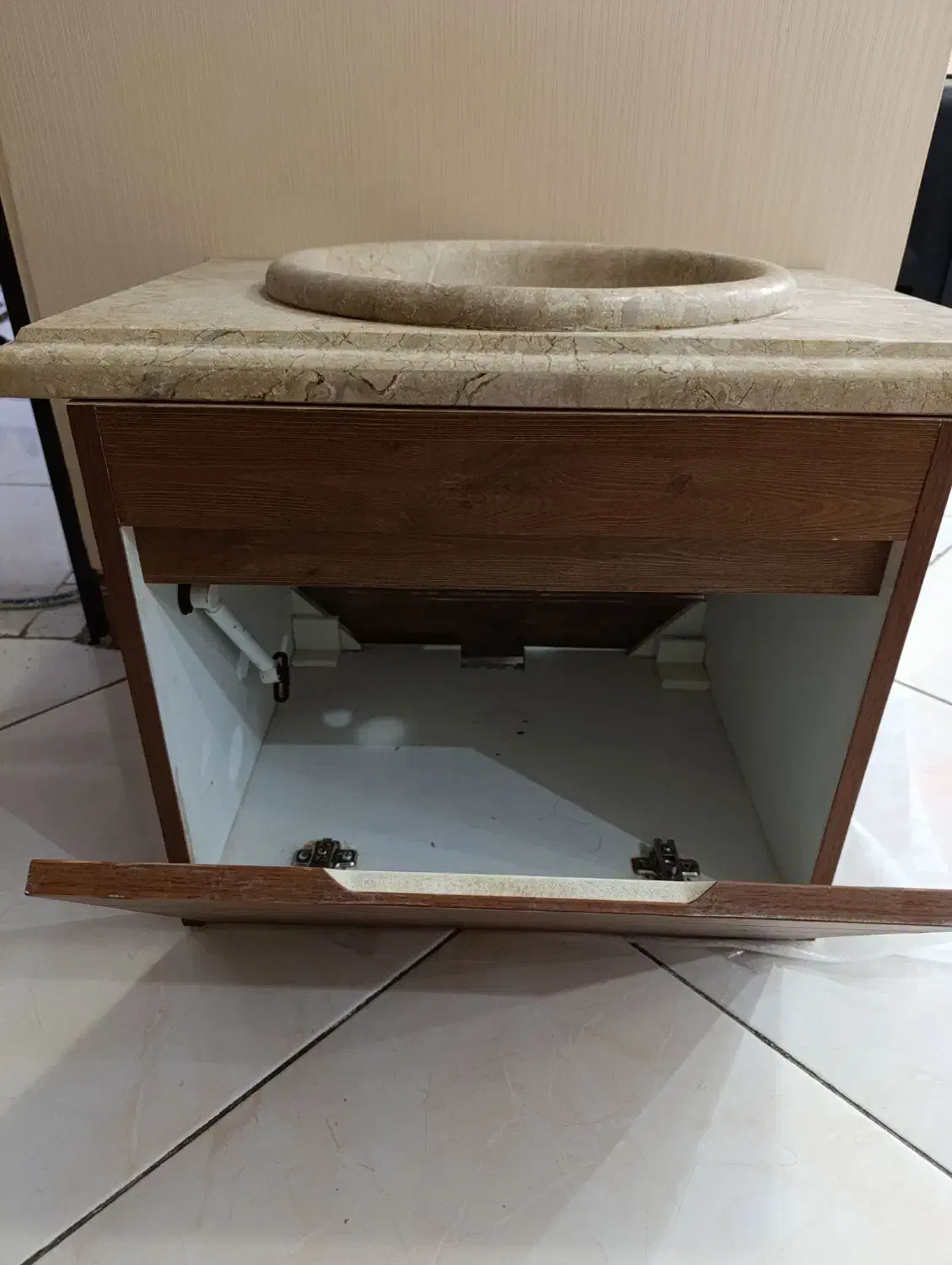 کابینت روشویی|لوازم سرویس بهداشتی|اسلام‌شهر, شهرک واوان|دیوار