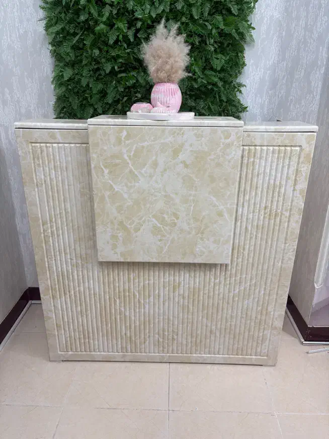 فروش وسایل سالن زیبایی ب صورت تکی ویکجا|آرایشگاه و سالنهای زیبایی|پرند, فاز ۲|دیوار