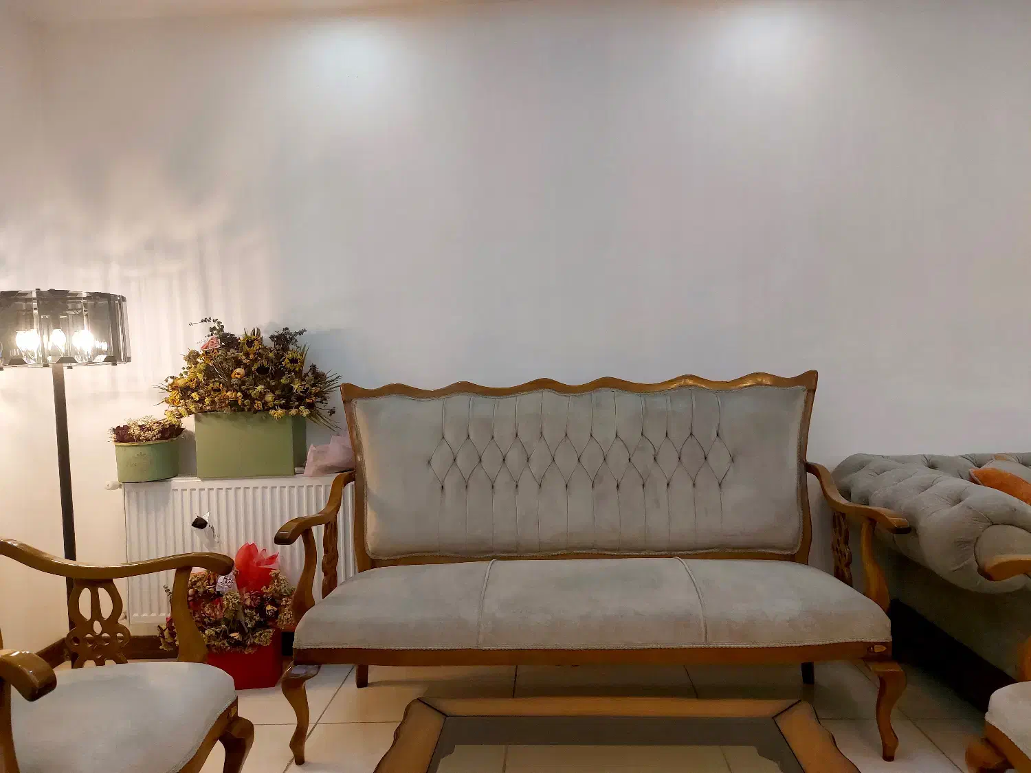 مبلمان ۷ نفره نو|مبلمان خانگی و میز عسلی|اسلام‌شهر, شهرک الهیه|دیوار