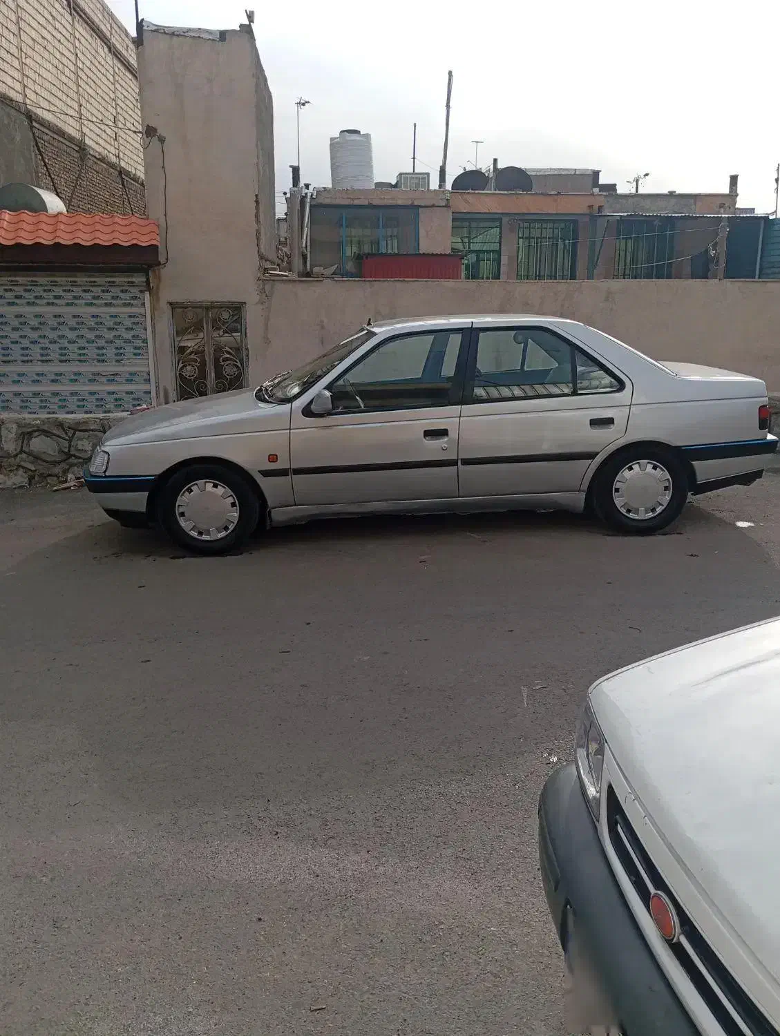 پژو۴۰۵ مدل ۸۴|خودرو سواری و وانت|پردیس, شهرک صنعتی خرمدشت فاز ۷|دیوار