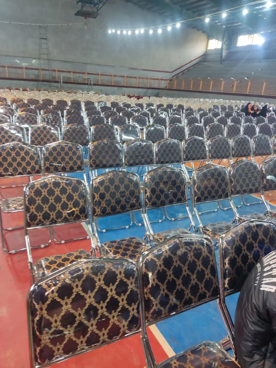 کرایه انواع میز و صندلی فلزی تاشو|خدمات پذیرایی، مراسم|کرمانشاه, |دیوار