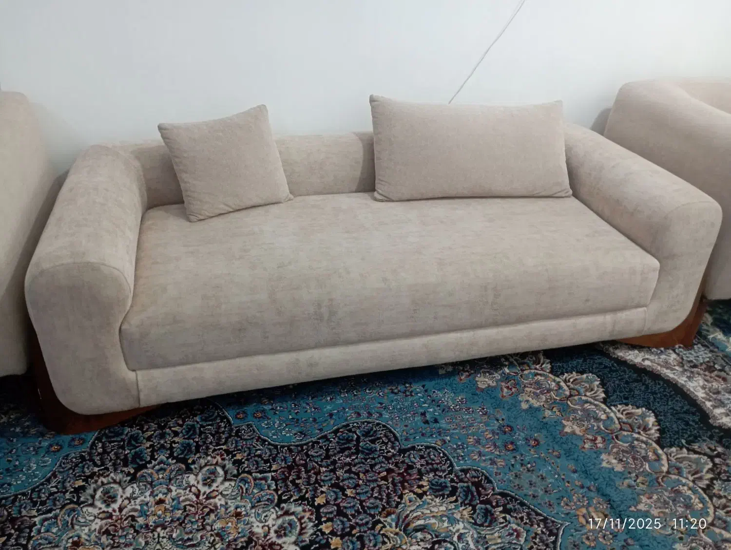 مبل نو ده نفره فروش فوری|مبلمان خانگی و میز عسلی|دلند, |دیوار