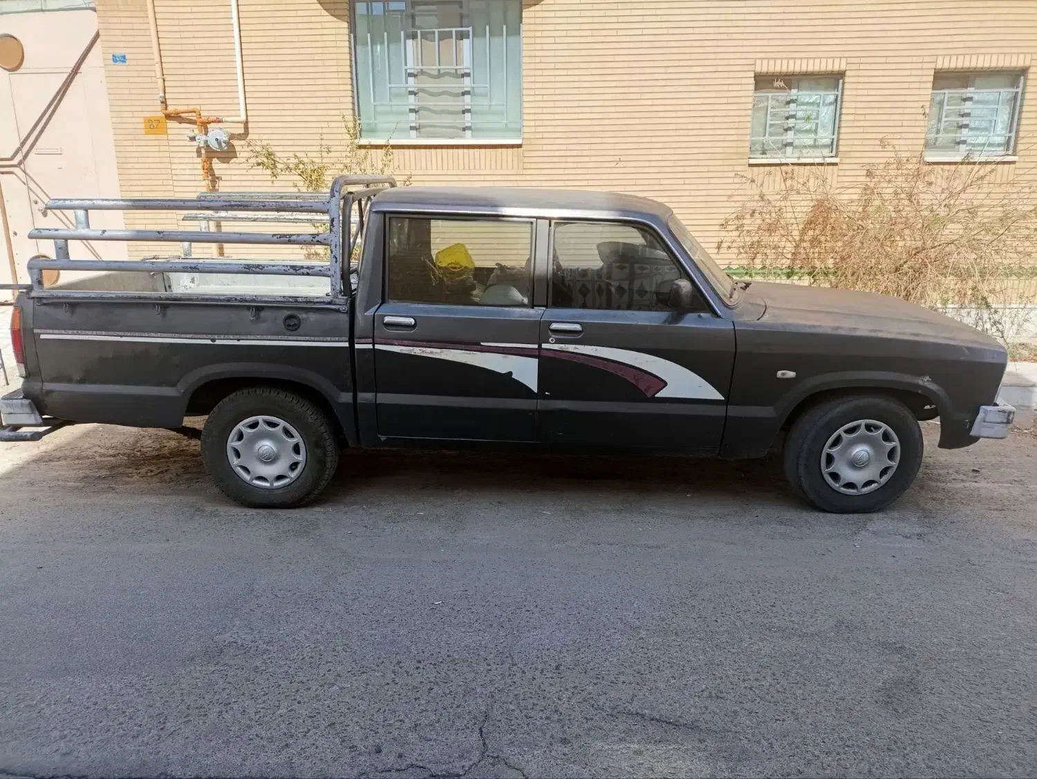 مزدا۲۰۰۰دوکابین|خودرو سواری و وانت|زاهدان, |دیوار