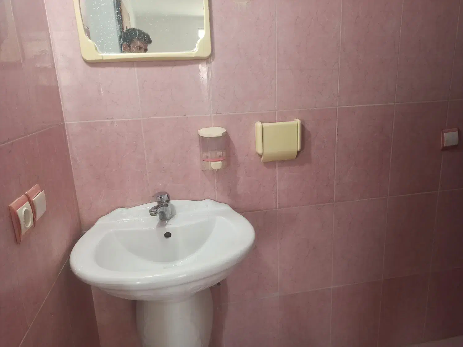 رهن کامل یک واحد فاز 2|اجارهٔ آپارتمان|نورآباد, |دیوار