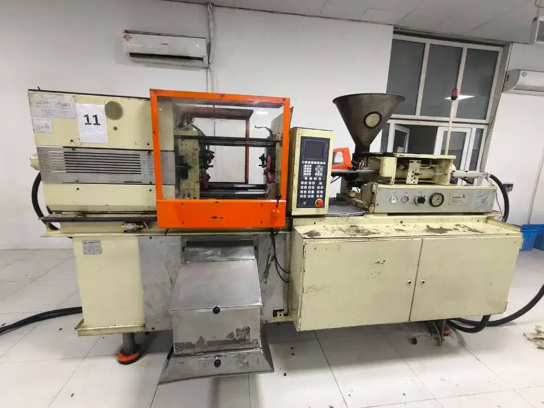 دستگاه تزریق پلاستیک ۶۰تن آلمانی|ماشینآلات صنعتی|نظرآباد, شهرک صنعتی سپهر|دیوار