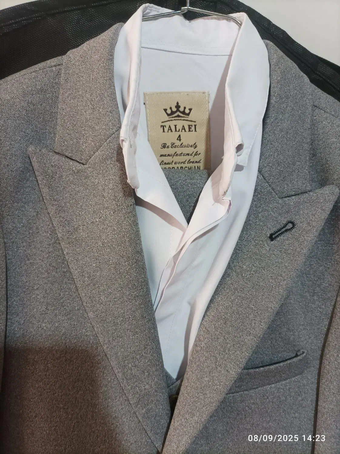 لباس مجلسی زنانه بچگانه فروش فوری|لباس|نسیمشهر, |دیوار