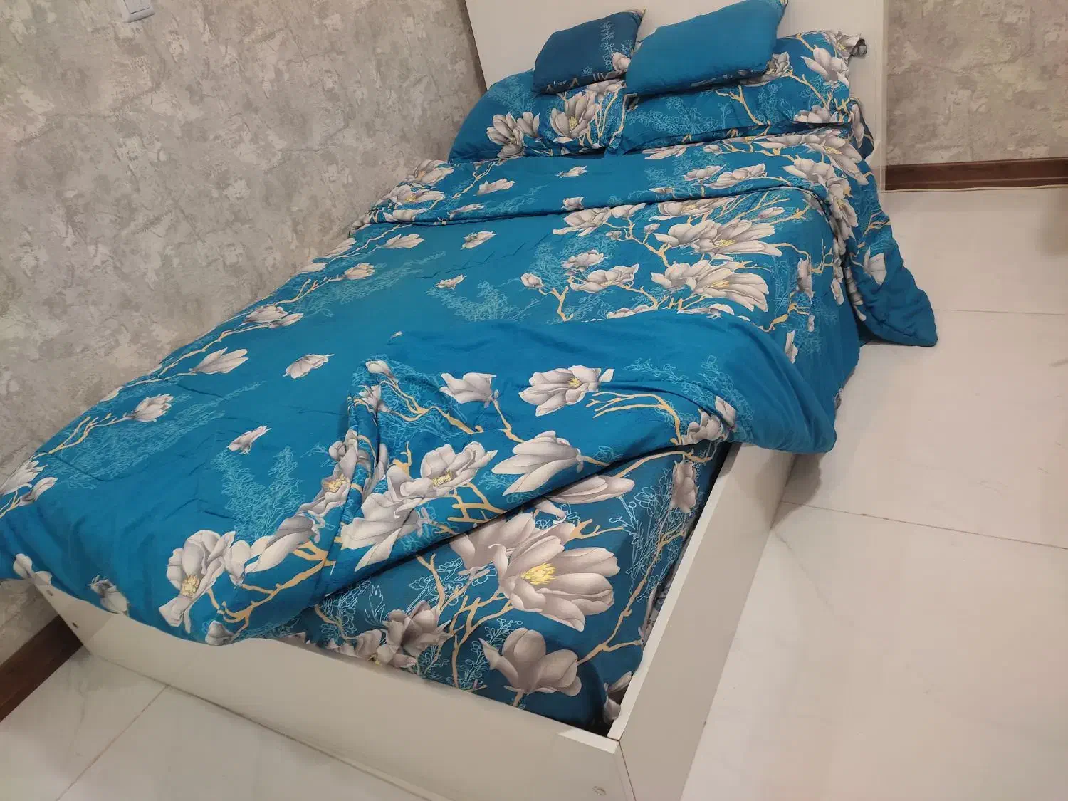 تخت خواب یک و نیم نفره|تخت و سرویس خواب|برخوار, |دیوار