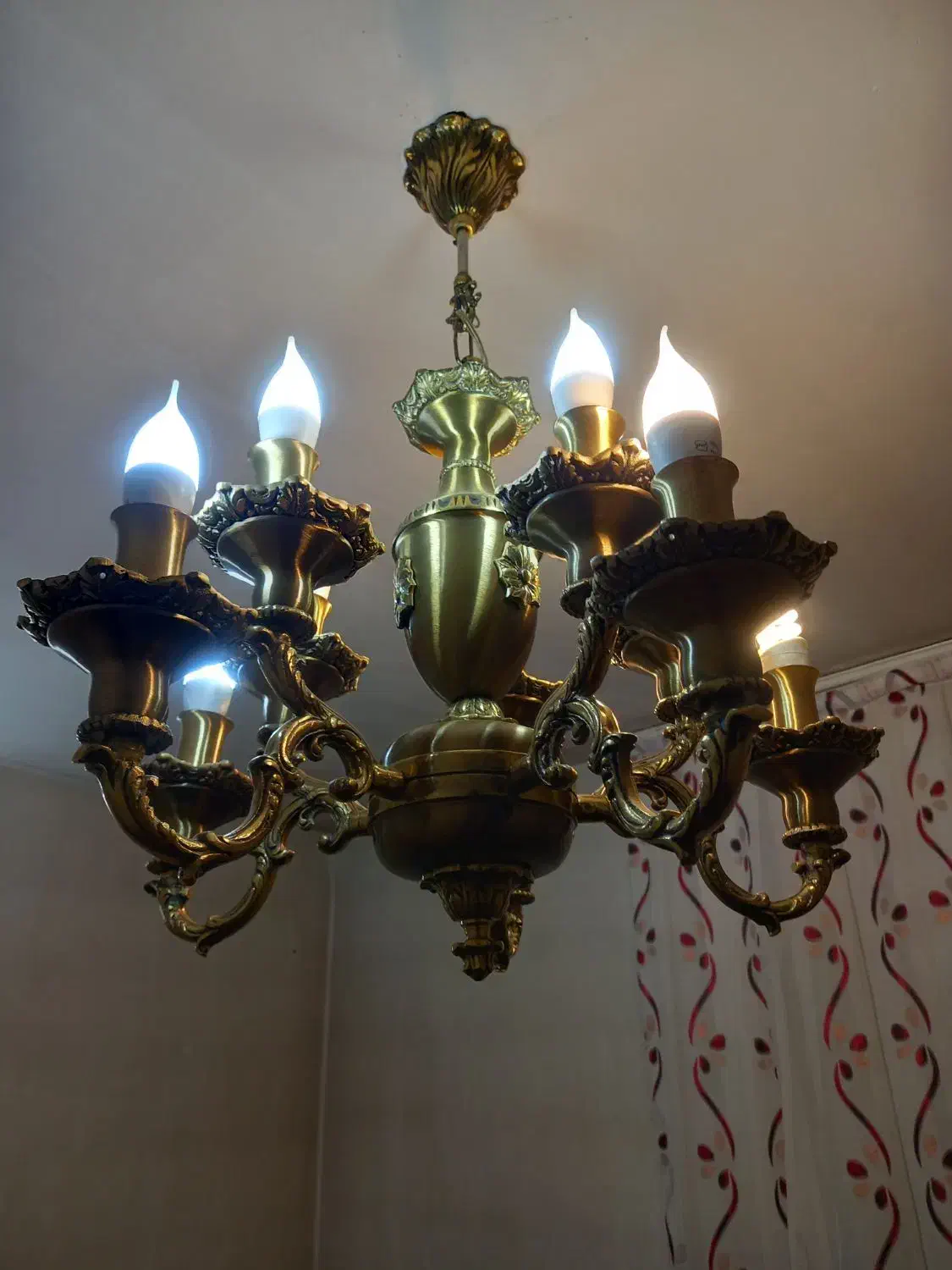 لوستر تمام برنز|لوستر و چراغ آویز|تبریز, |دیوار