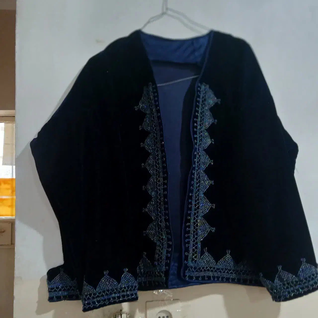 لچک و دلگ لری|لباس|دهدشت, |دیوار