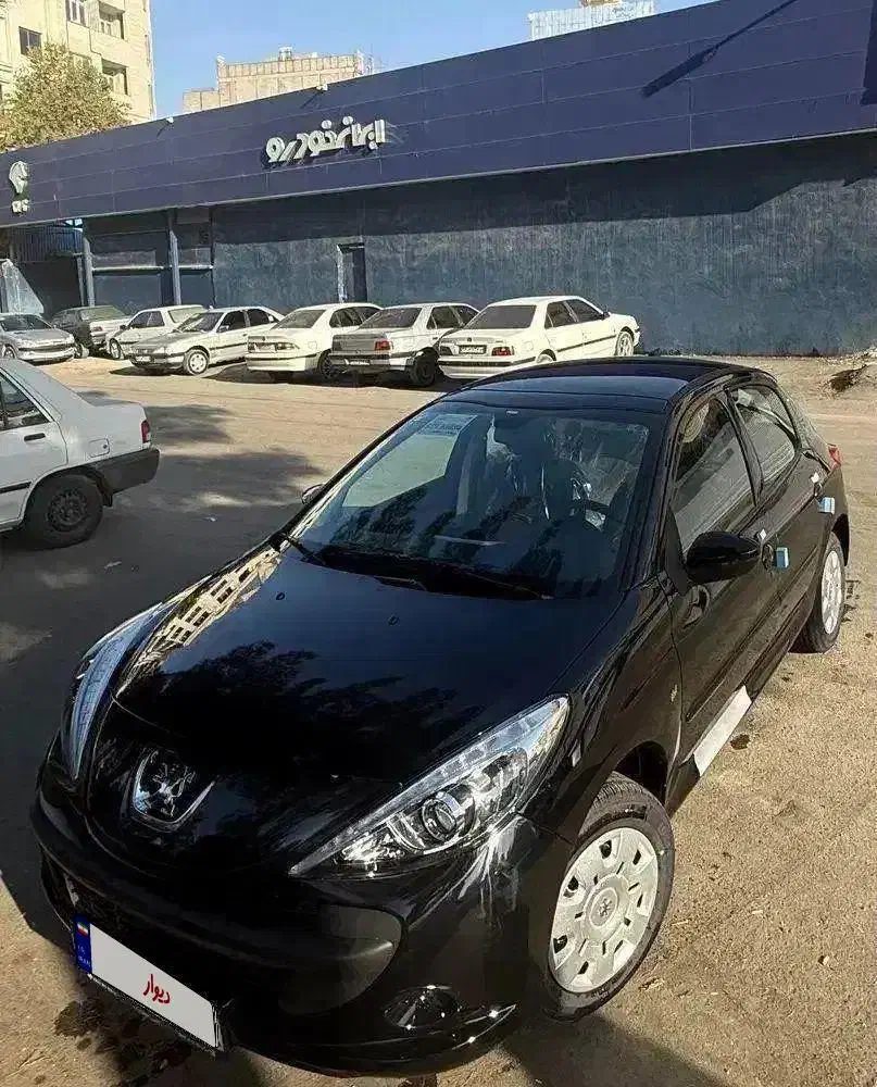 پژو۲۰۷iپانوراما،ارتقا موتورTU5Pدنده ای مشکی متالیک|خودرو سواری و وانت|کرمانشاه, |دیوار