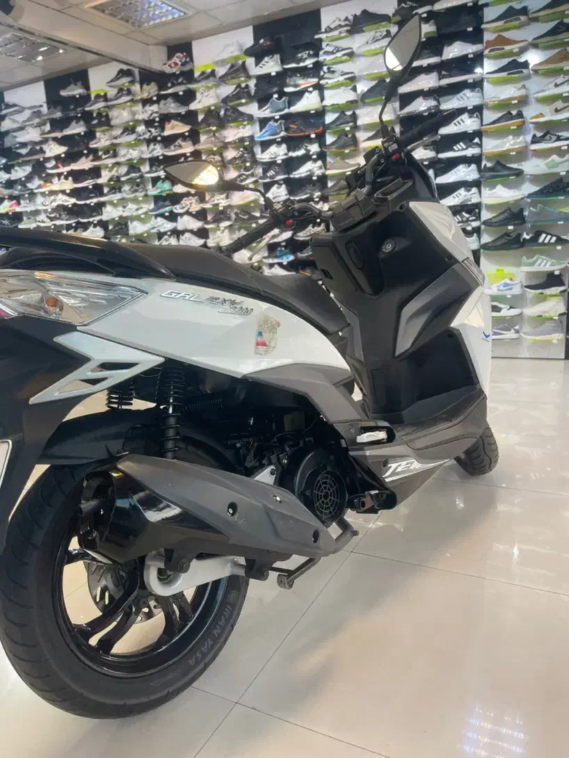 موتور سیکلت جی ۲۰۰ sym|موتورسیکلت|کرج, کرج نو|دیوار