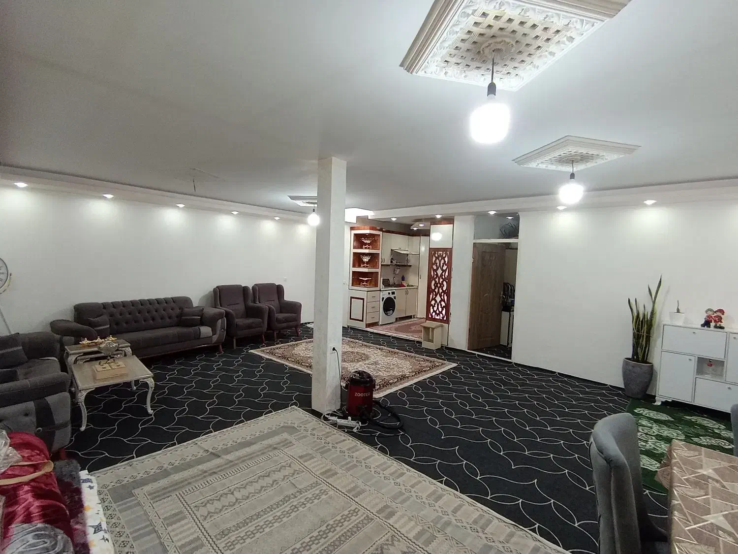 حیاط165م لوکس در بغل پاکدیس سنگر(املاک سعیدتقوی)|فروش خانه و ویلا|ارومیه, |دیوار